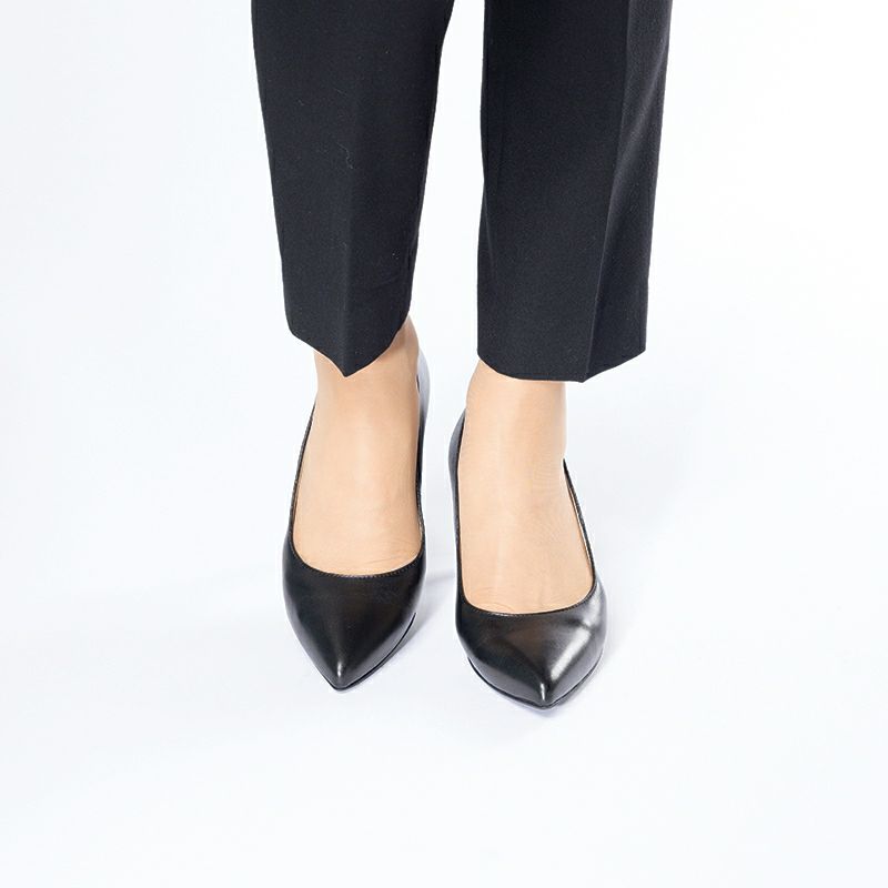 YOSHITO レザーパンプス　23.0㎝　新品 パンプス | YOSHITO (Women)/ヨシト | 三越伊勢丹オンラインストア